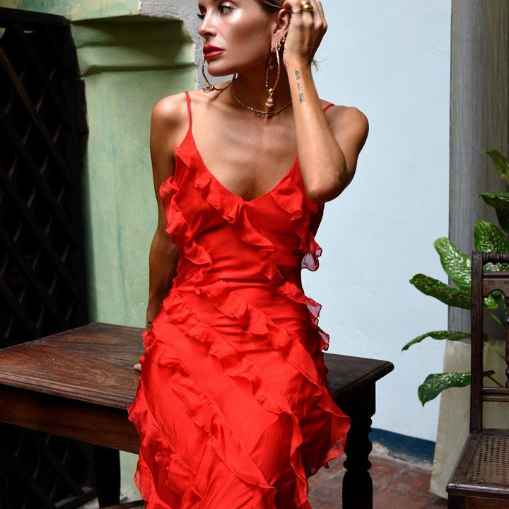 Valestra - Ruffle Statement Dress
