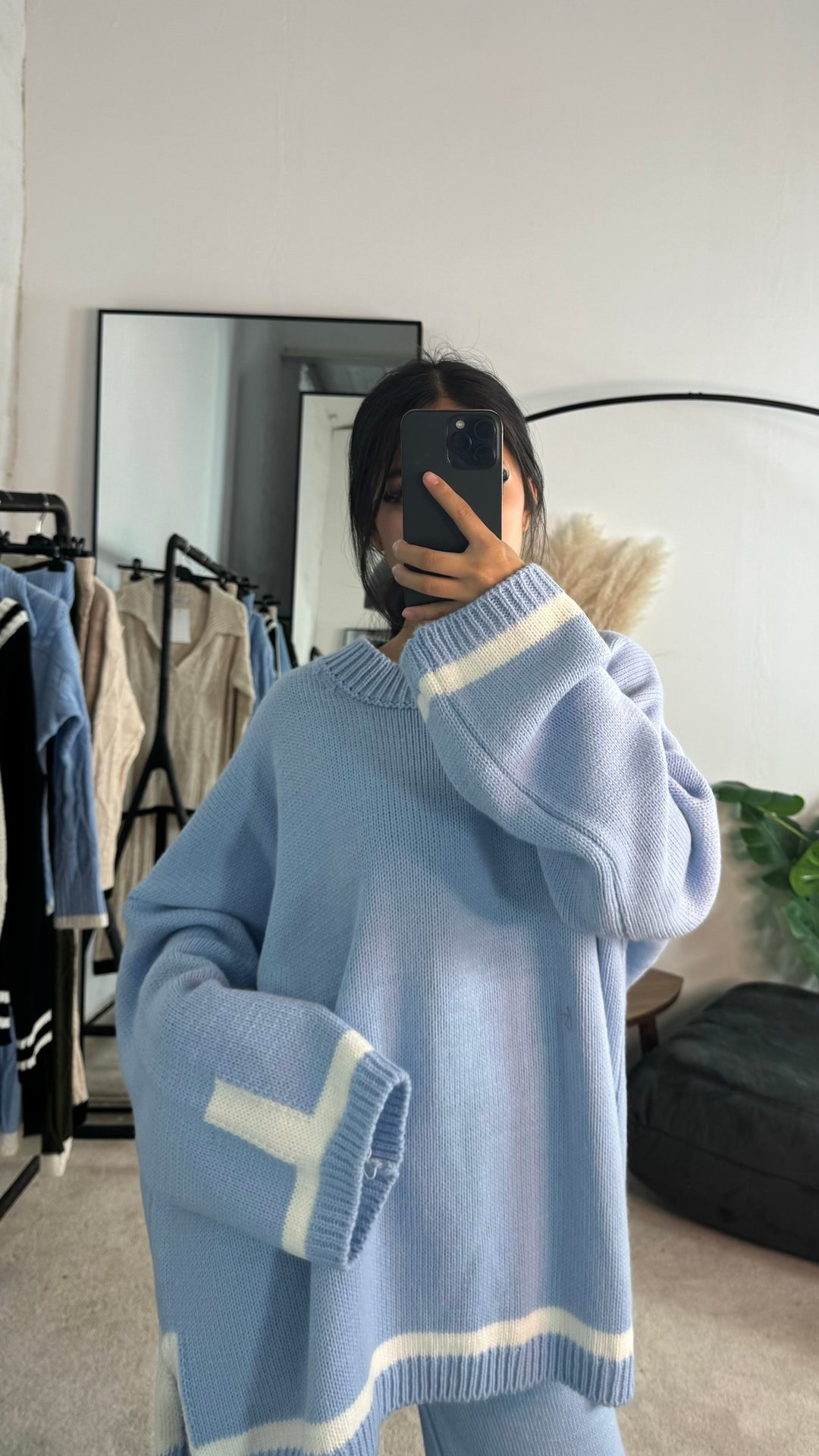 Elara - Cozy Contrast Trim Set