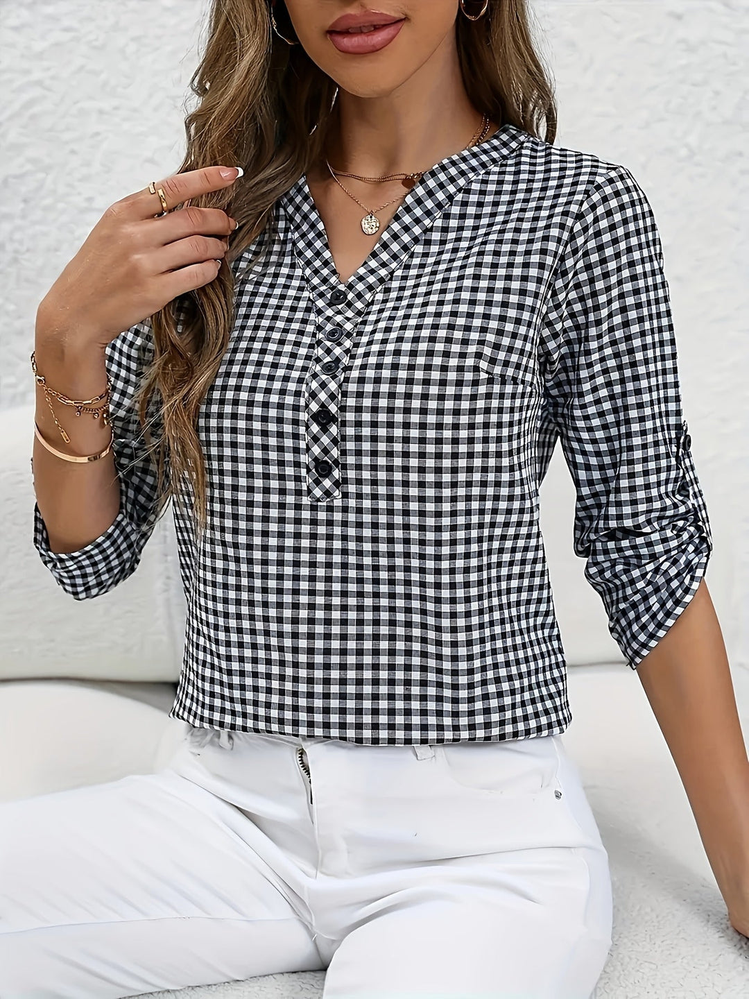 Vianney - Stylish V-Neck Top