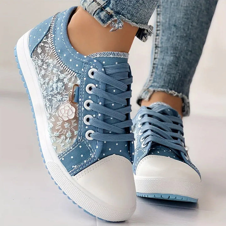 Mielle - Dotted Lace Sneakers