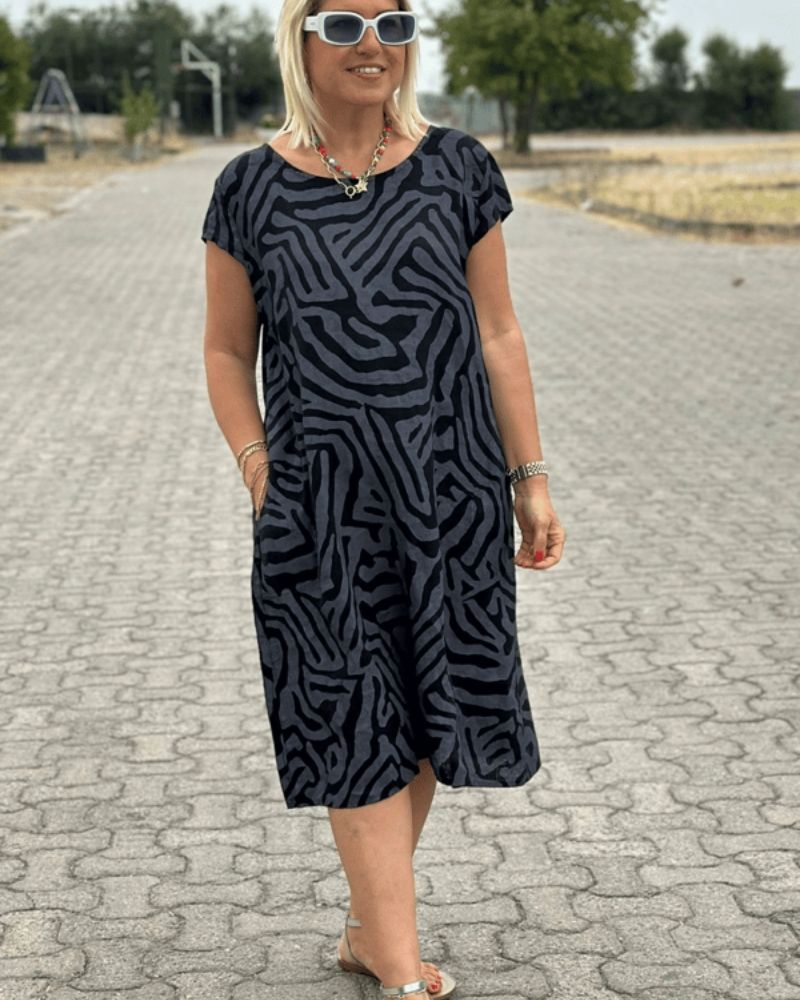 Hazel - Summer dress with round neck and beautiful print