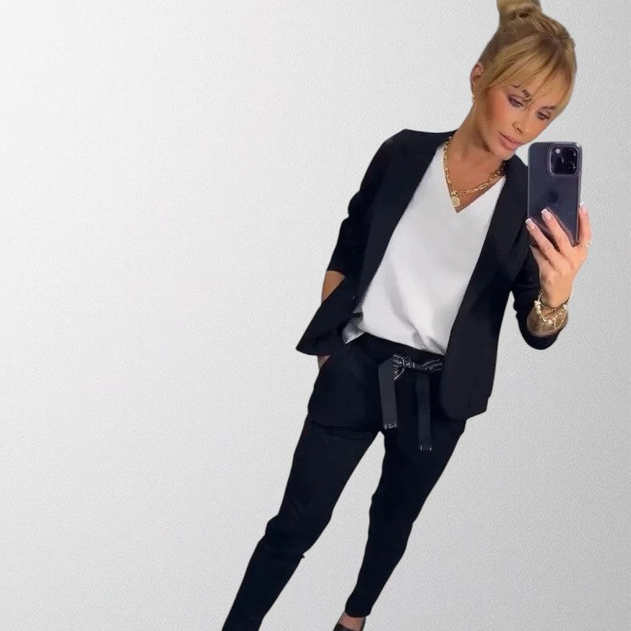 Olivia - Elegant blazer and trouser set