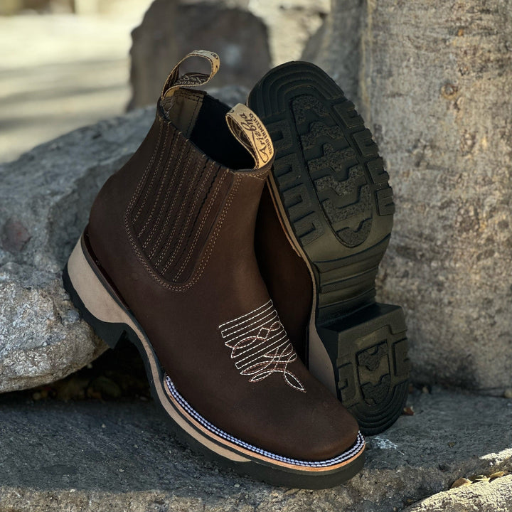 Apolline – Timeless and Elegant Cowboy Boots