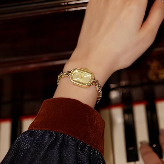 Maisie Verity Watch | Gold