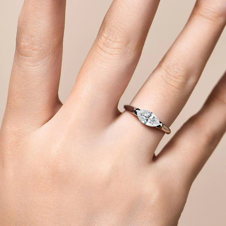 Charlotte Playa Thin Ring | Gold