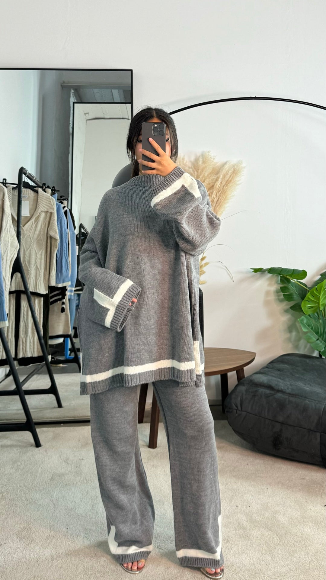 Elara - Cozy Contrast Trim Set