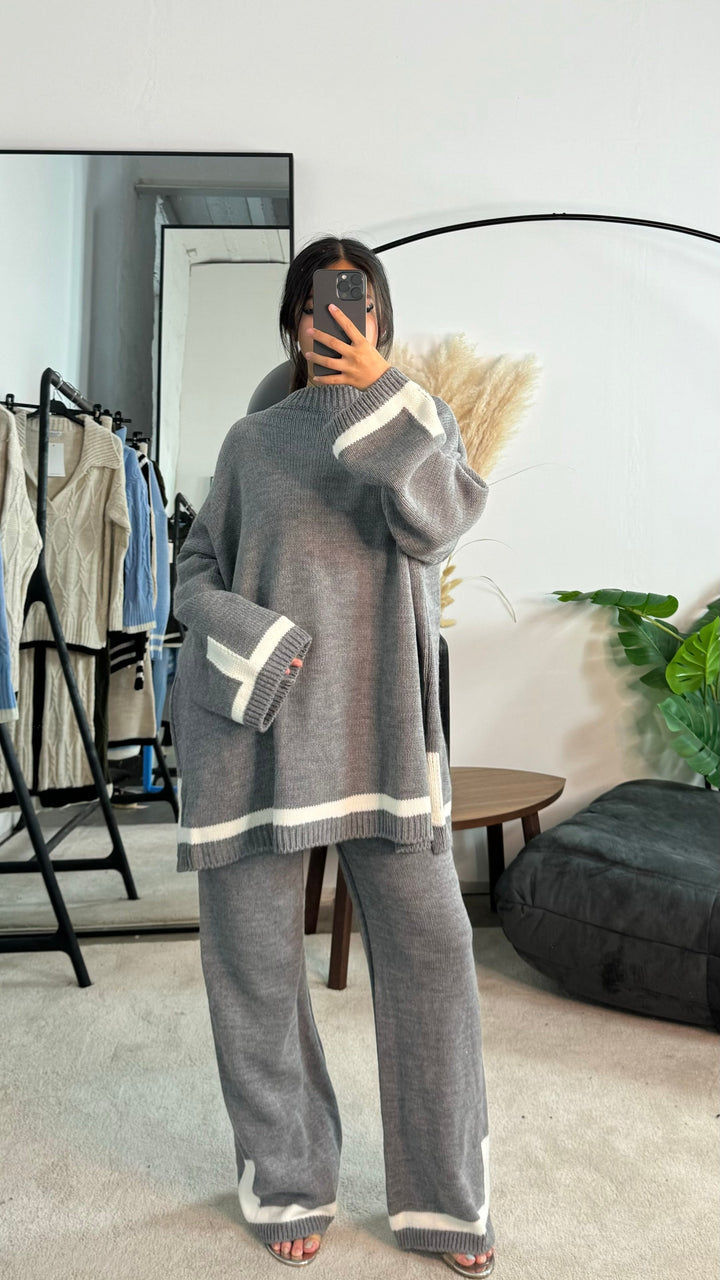 Elara - Cozy Contrast Trim Set