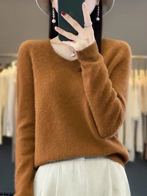 Jade - Casual Elegant Sweater