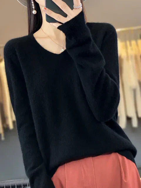 Jade - Casual Elegant Sweater