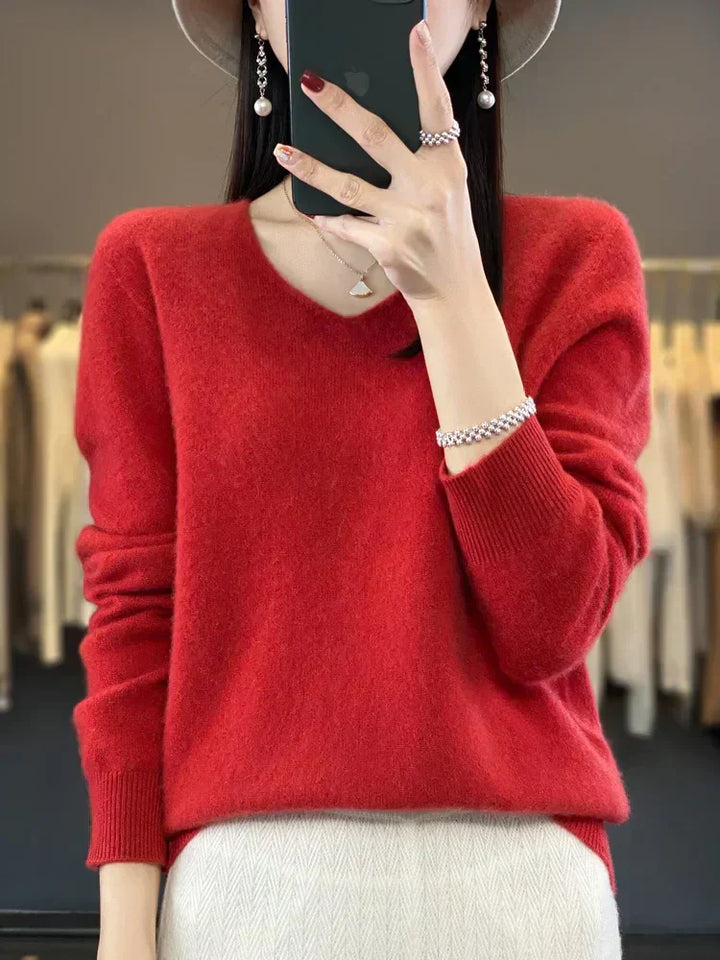 Jade - Casual Elegant Sweater