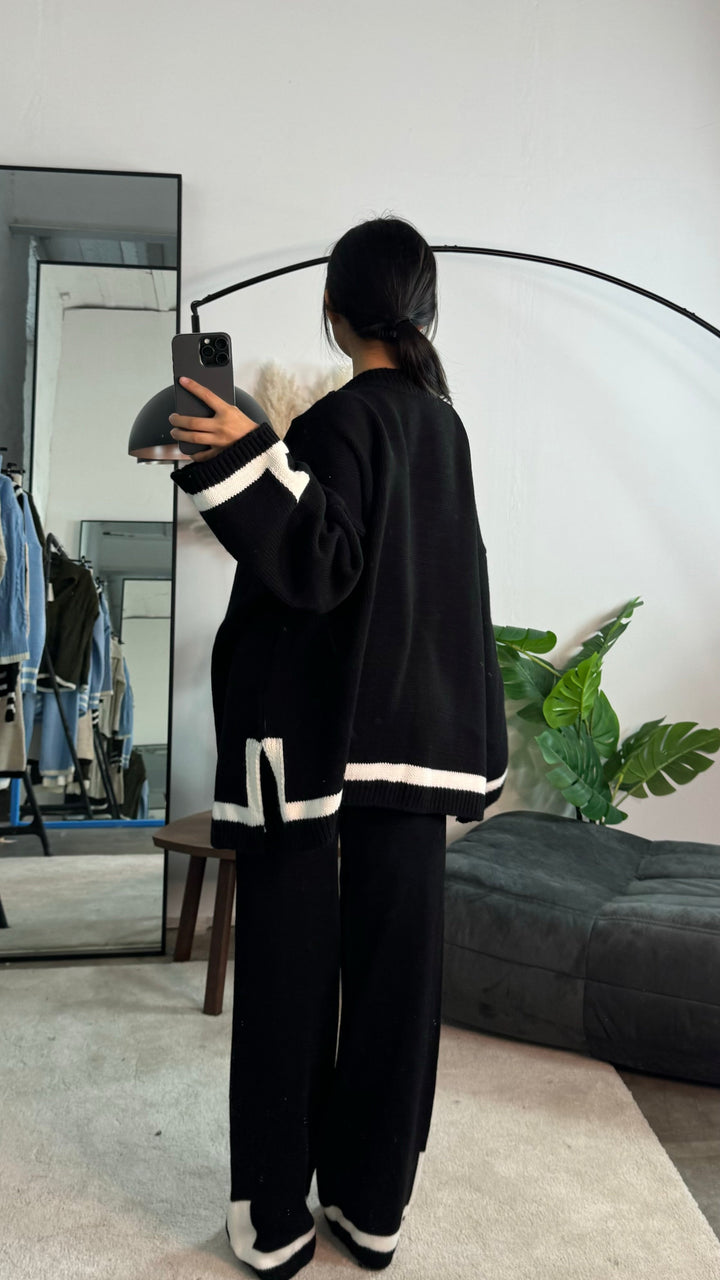 Elara - Cozy Contrast Trim Set
