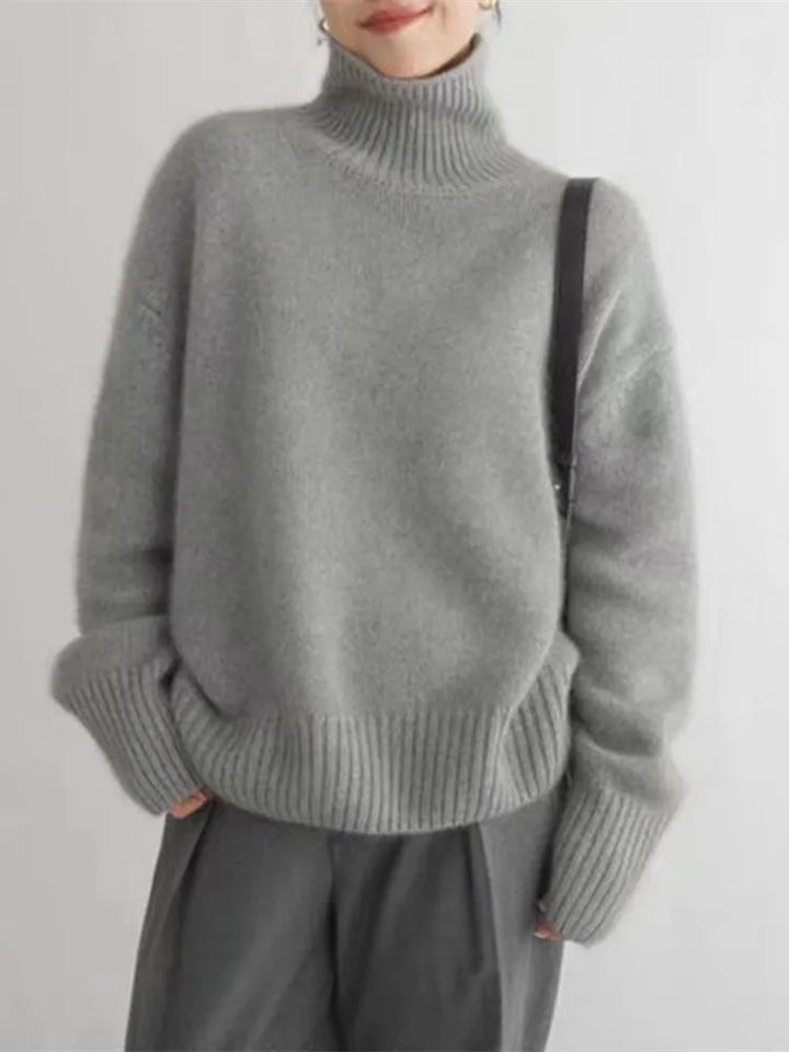 ELEANOR - Classic Turtleneck Sweater