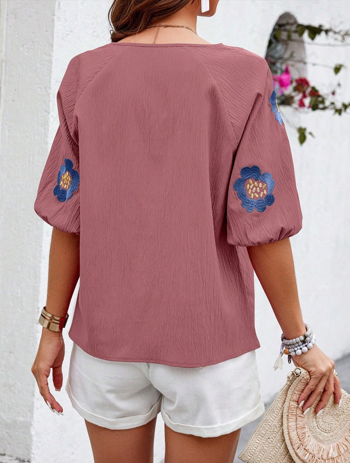 Jellian - Elegant Floral Top