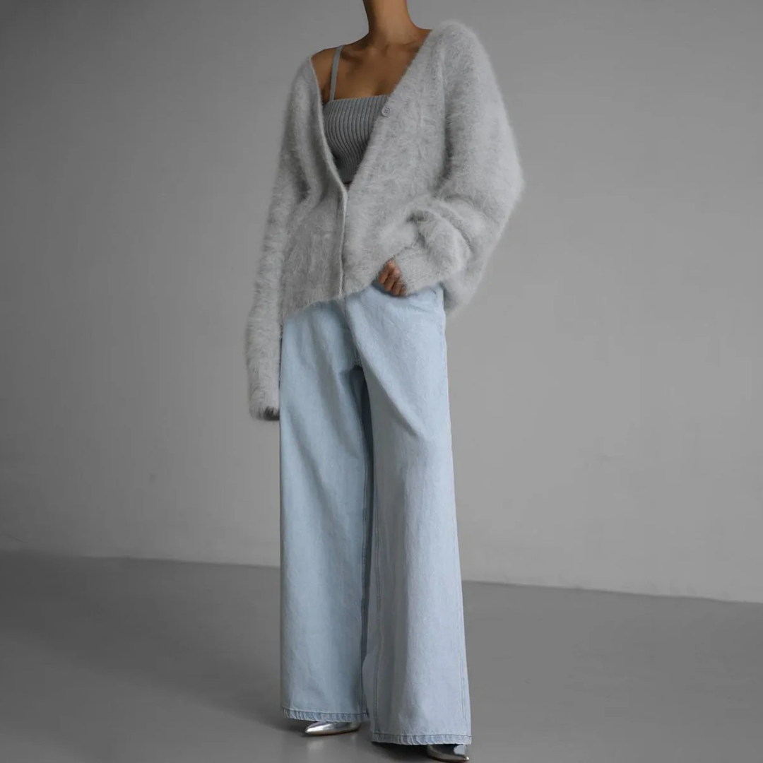 Kiara - Soft Buttoned Sweater