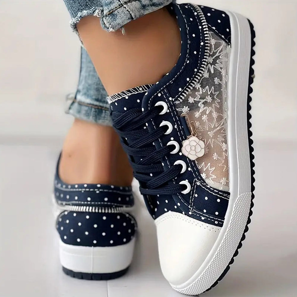 Mielle - Dotted Lace Sneakers