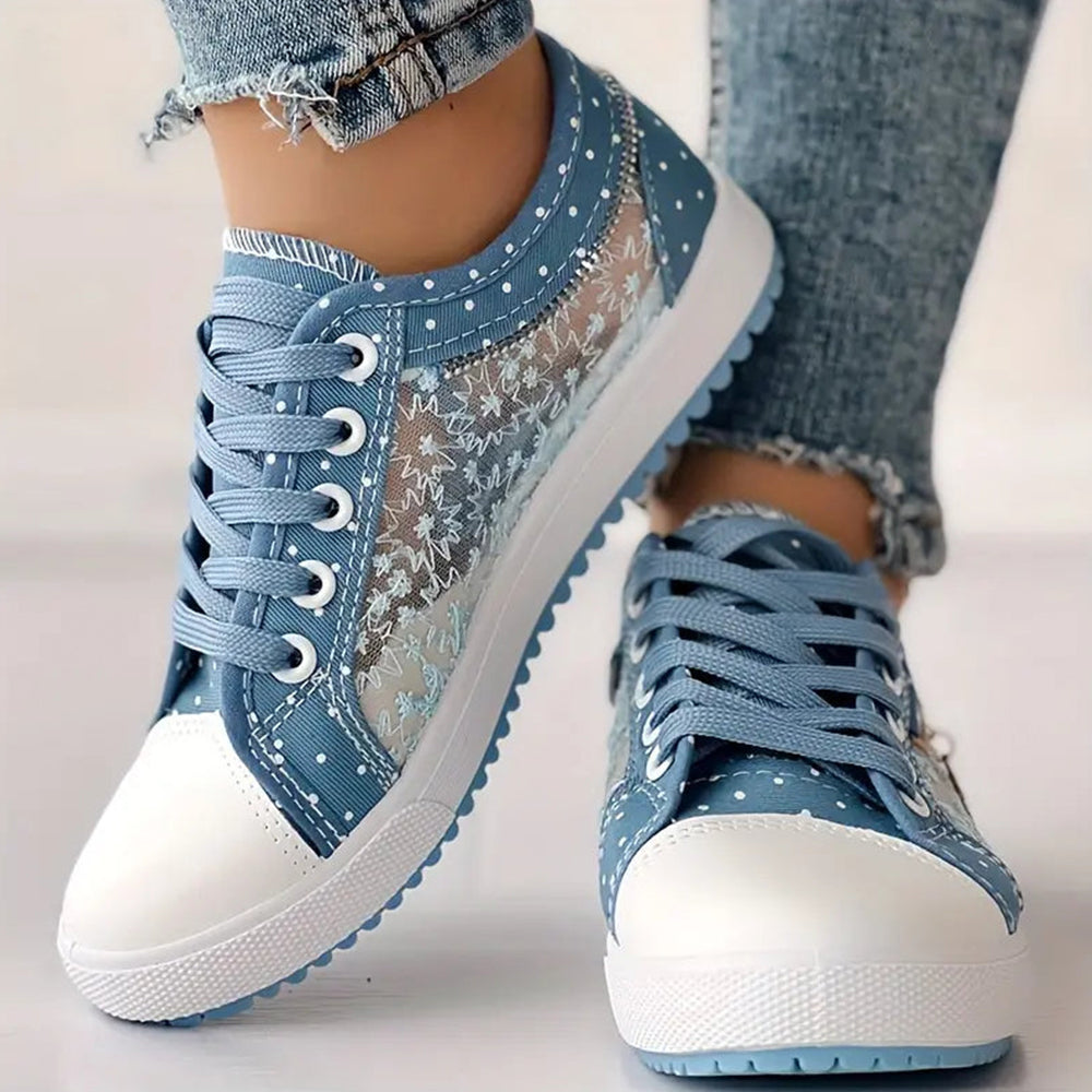 Mielle - Dotted Lace Sneakers