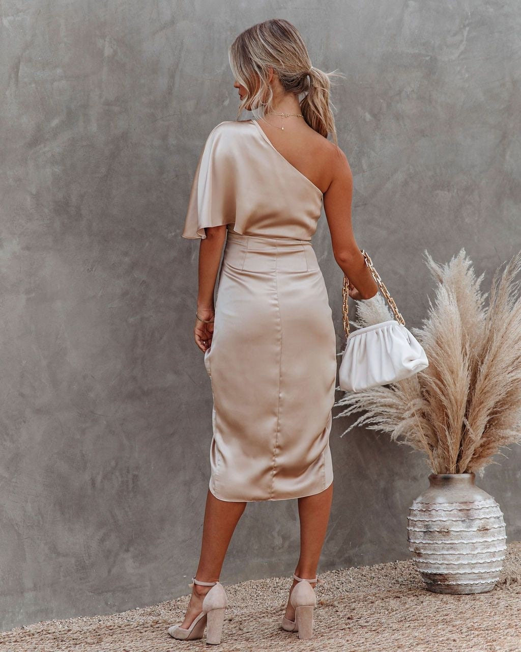 Alessira - Elegant One-Shoulder Dress