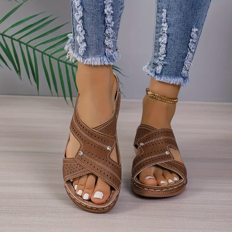 Claudia® - Orthopaedic Sandals | Premium Edition