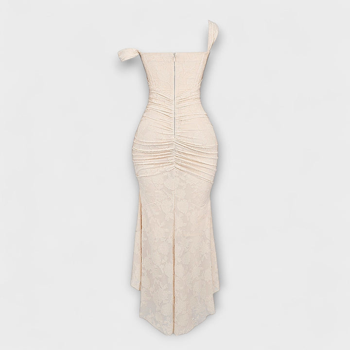 Renske – Long Dress with Elegant and Refined Corset