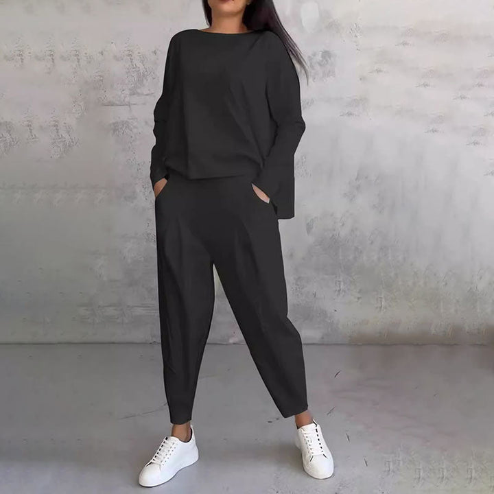 Gaylie - Minimal Lounge Set