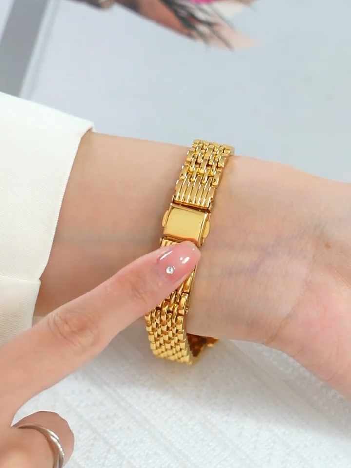 Freya Link Watch | Gold